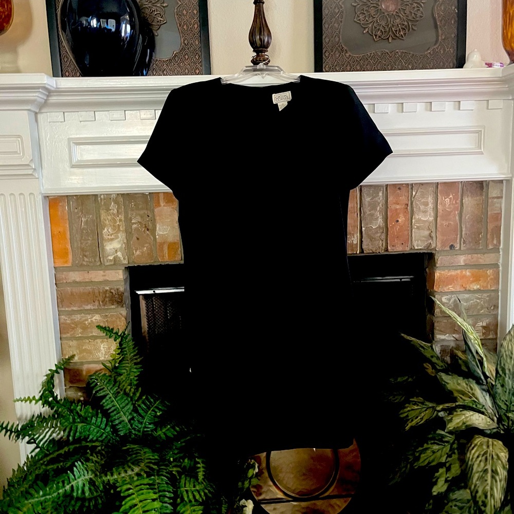 Elegant Black Short Sleeve Dress